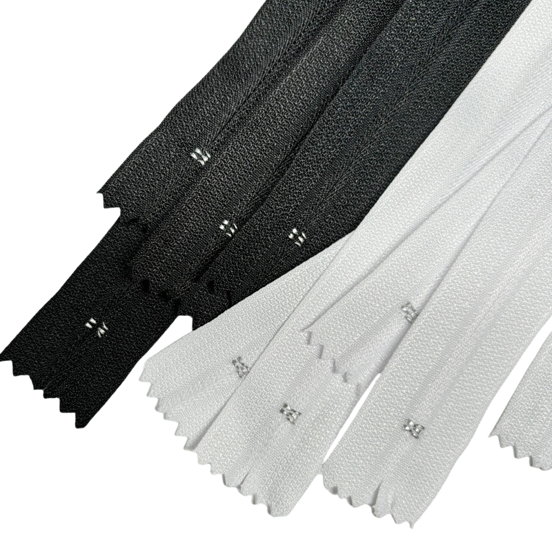 Fermetures éclair fermée pour la couture - N°3 - Noir et Blanc - 19,5cm / 27cm / 32,5cm / 38cm / 48cm